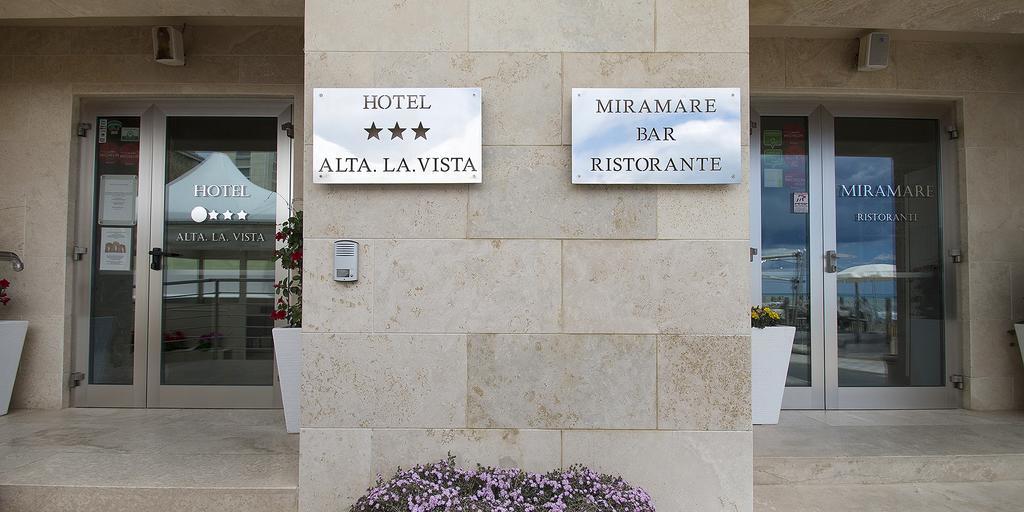 Hotel Alta La Vista Марина-ди- Кастаньето Экстерьер фото