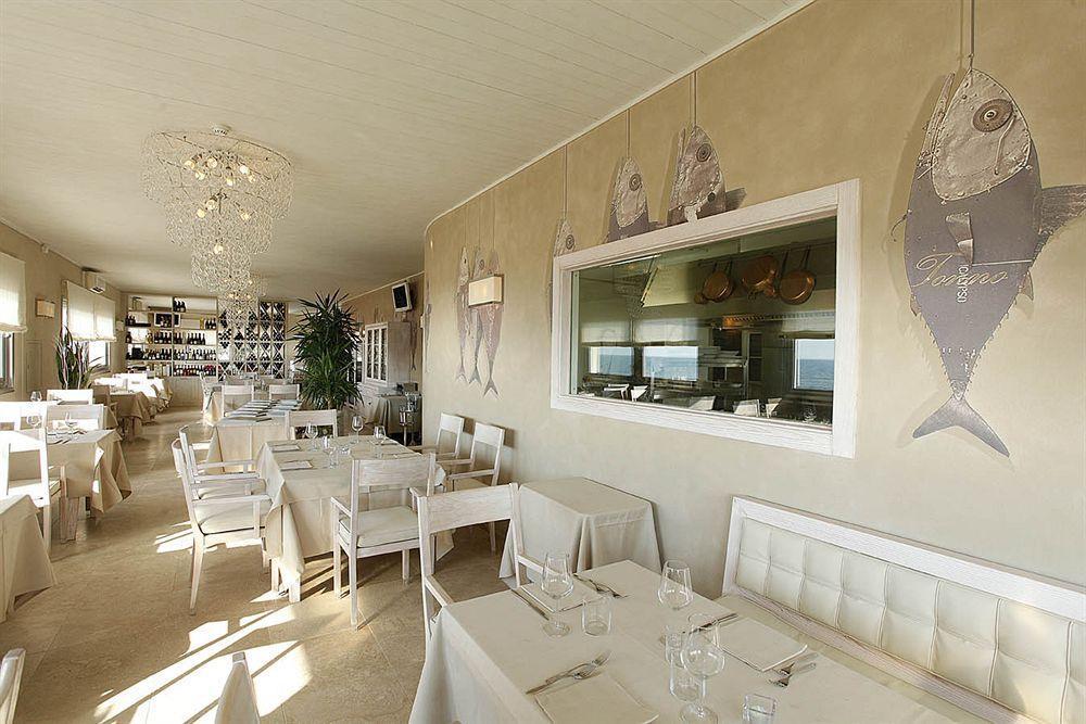 Hotel Alta La Vista Марина-ди- Кастаньето Экстерьер фото