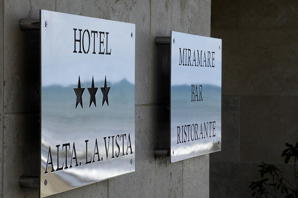 Hotel Alta La Vista Марина-ди- Кастаньето Экстерьер фото
